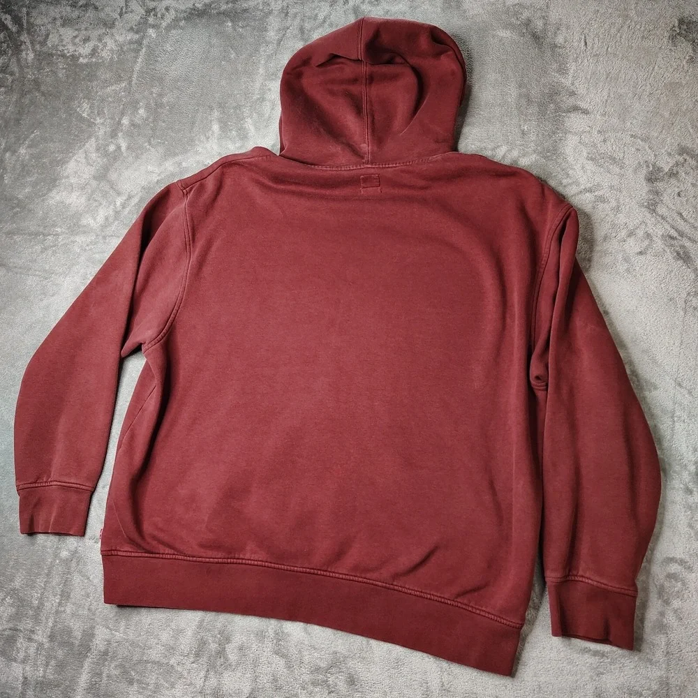 Levi's Relaxed Graphic Hoodie Mens XL Burgundy Red Logo Pullover Fleece Top